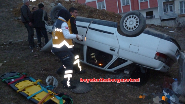 Boyabat'ta Otomobil Ters Döndü 1 Yaralı