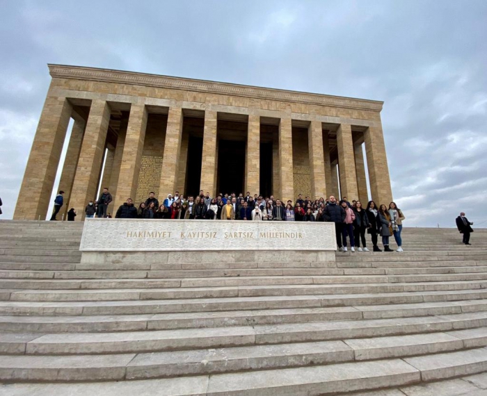 SİNOPLU GENÇLER ATA'NIN HUZURUNA ÇIKTI
