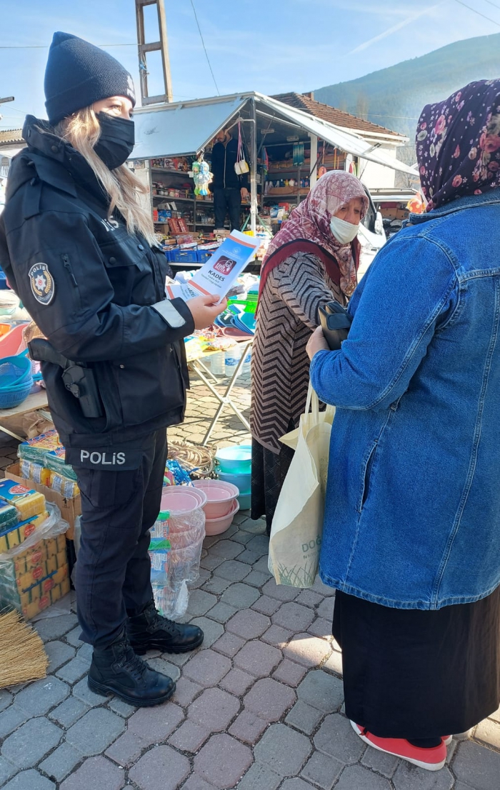 Durağan İlçe Emniyet Müdürlüğü Ekipleri KADES’i tanıttı!