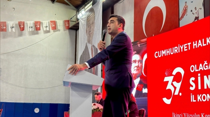 CHP SİNOP’TA 39. OLAĞAN İL KONGRESİ GERÇEKLEŞTİRİLDİ: AYKUT CEM YALÇINKAYA GÜVENOYU ALDI