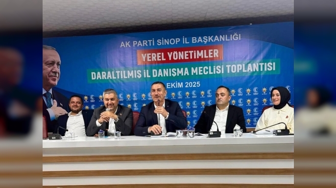 DURAĞAN BELEDİYE BAŞKANI NECMETTİN ERMİŞ AK PARTİ YEREL GÜNDEM TOPLANTISINDA TEŞKİLATI BİLGİLENDİRDİ