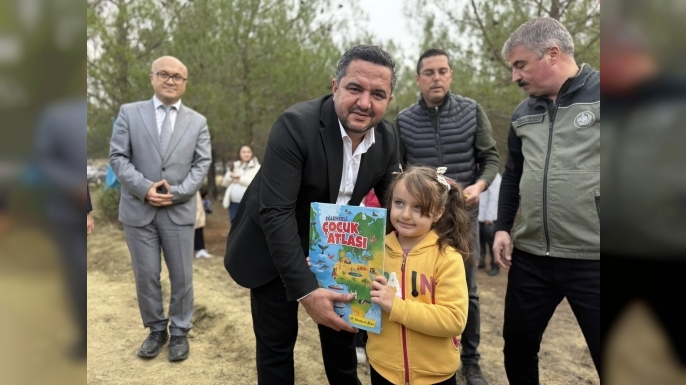 DURAĞAN’DA 11 KASIM MİLLİ AĞAÇLANDIRMA GÜNÜ COŞKUSU: FİDANLAR GELECEĞE NEFES OLDU