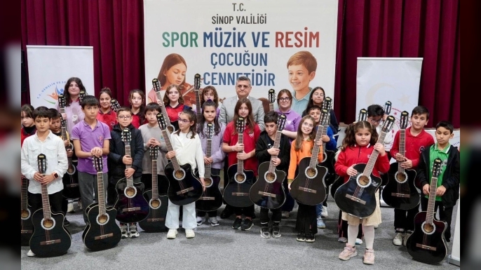SİNOP’TA ÇOCUKLARA YÖNELİK BÜYÜK SOSYAL PROJE: “MÜZİK, RESİM VE SPOR: ÇOCUĞUN CENNETİDİR”
