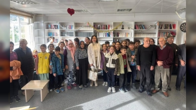 GERZE’DE KUŞAKLAR ARASI BULUŞMA: ORTAOKUL ÖĞRENCİLERİ HUZUREVİNDE