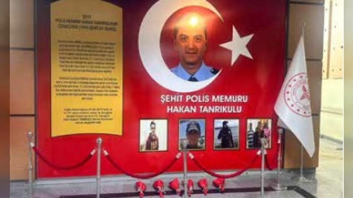ŞEHİT HAKAN TANRIKULU DURAĞAN DEVLET HASTANESİ, KAHRAMAN POLİS MEMURUNU ŞEHADETİNİN 9. YILINDA ANDI