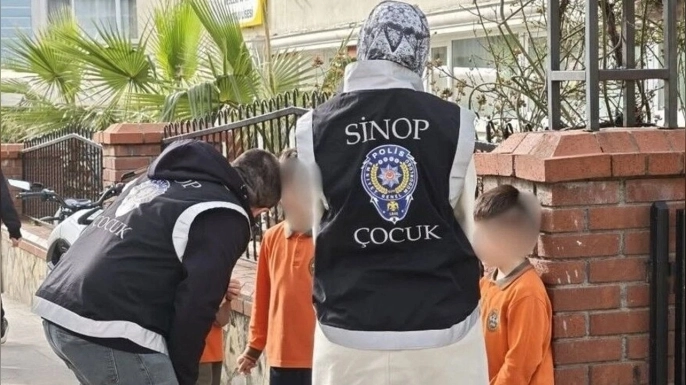 OKUL ÇEVRELERİ VE SERVİSLERE SIKI DENETİM UYGULANDI