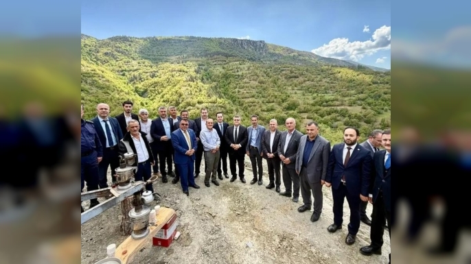 GRUP YOLUNDA DEVAM EDEN ÇALIŞMALAR