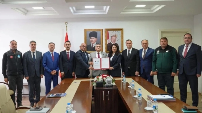 SARAYDÜZÜ’NDE LEYLEK ŞENLİĞİ İÇİN İLK ADIM ATILDI: PROTOKOL İMZALANDI