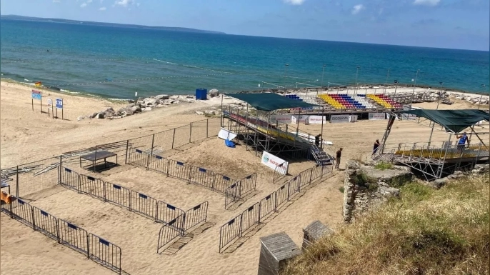 KUMKAPI’DA VOLEYBOL TURNUVASI İÇİN TÜM HAZIRLIKLAR TAMAMLANIYOR