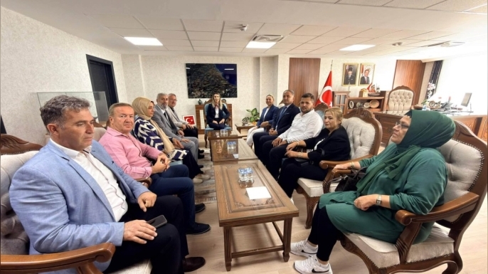 EKMEKCİ’DEN GERZE KAYMAKAMI BÜYÜKER’E ZİYARET