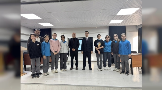 DURAĞAN’DA “ÇATIŞMIYORUZ, TARTIŞIYORUZ” MÜNAZARA ETKİNLİĞİ DÜZENLENDİ