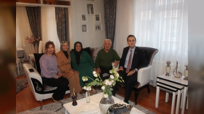 DURAĞAN KAYMAKAMI AYAN’DAN 50. YILINI DOLDURAN AİLEYE VE ŞEHİT YAKINLARINA ANLAMLI ZİYARET