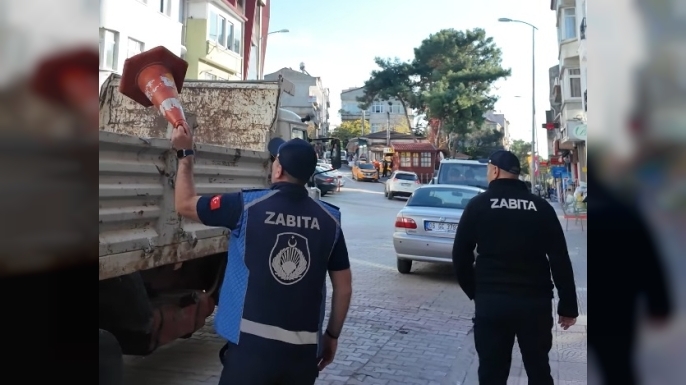 GERZE’DE KALDIRIM VE YAYA İŞGALLERİNE KARŞI ORTAK DENETİM: ESNAFA UYARILAR YAPILDI