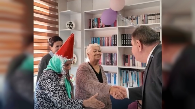 GERZE’DE YENİ YIL COŞKUSU HUZUREVİNDE PAYLAŞILDI