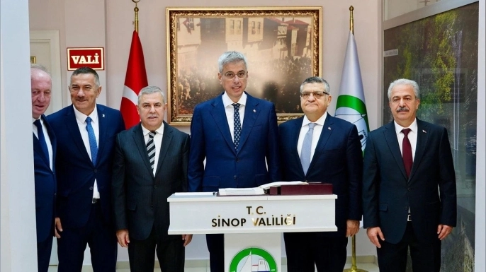 SİNOP’A SAĞLIK YATIRIMI SÖZÜ: BOYABAT VE MERKEZ HASTANELERİ BÜYÜTÜLECEK