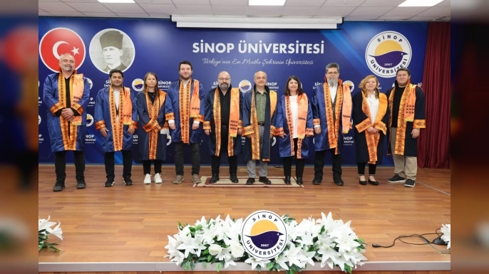 SİNOP ÜNİVERSİTESİ'NDE 19. YILA ÖZEL AKADEMİK TÖREN